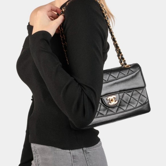 Chanel Lambskin Matelasse single Flap Chain ShoulderBag w/detachable mini wallet - Picture 15 of 15